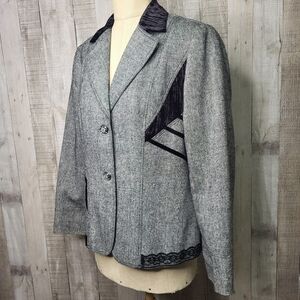 Vex Wool Blend Blazer jacket. Velvet  accents. Grey and Black Unique Vin…